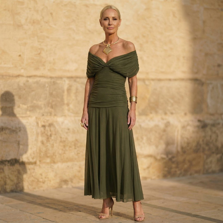 Lidia™ – Olivová šaty s odhalenými rameny